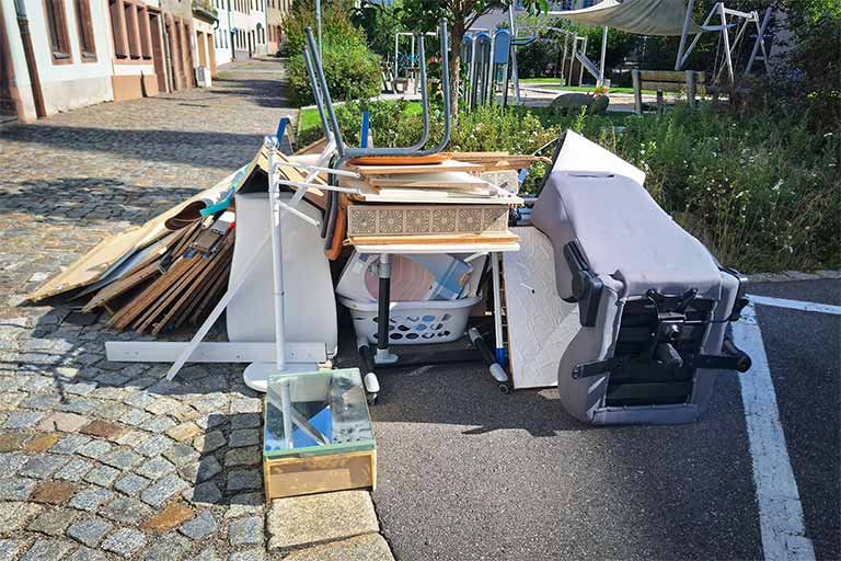 Curbside furniture removal service from Garbage Gurus