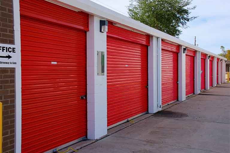 storage unit cleanout services